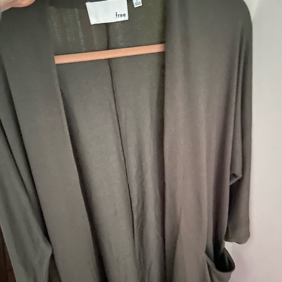 Wilfred Sweaters - Aritzia Wilfred free Zlata open front cardigan